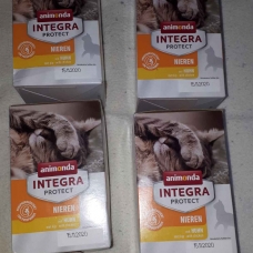Image pour l'annonce Vends aliments pour chat insuffisance rénal